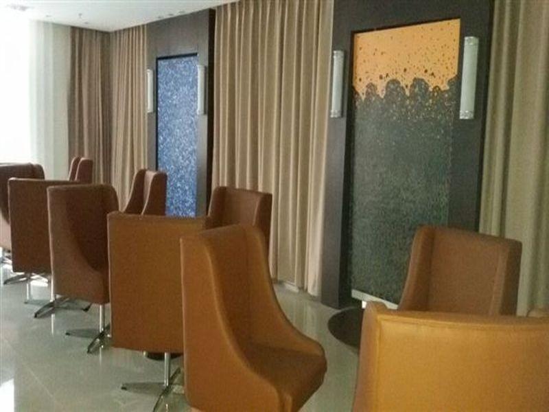 Jinjiang Inn North Station Huigong Plaza Hotel