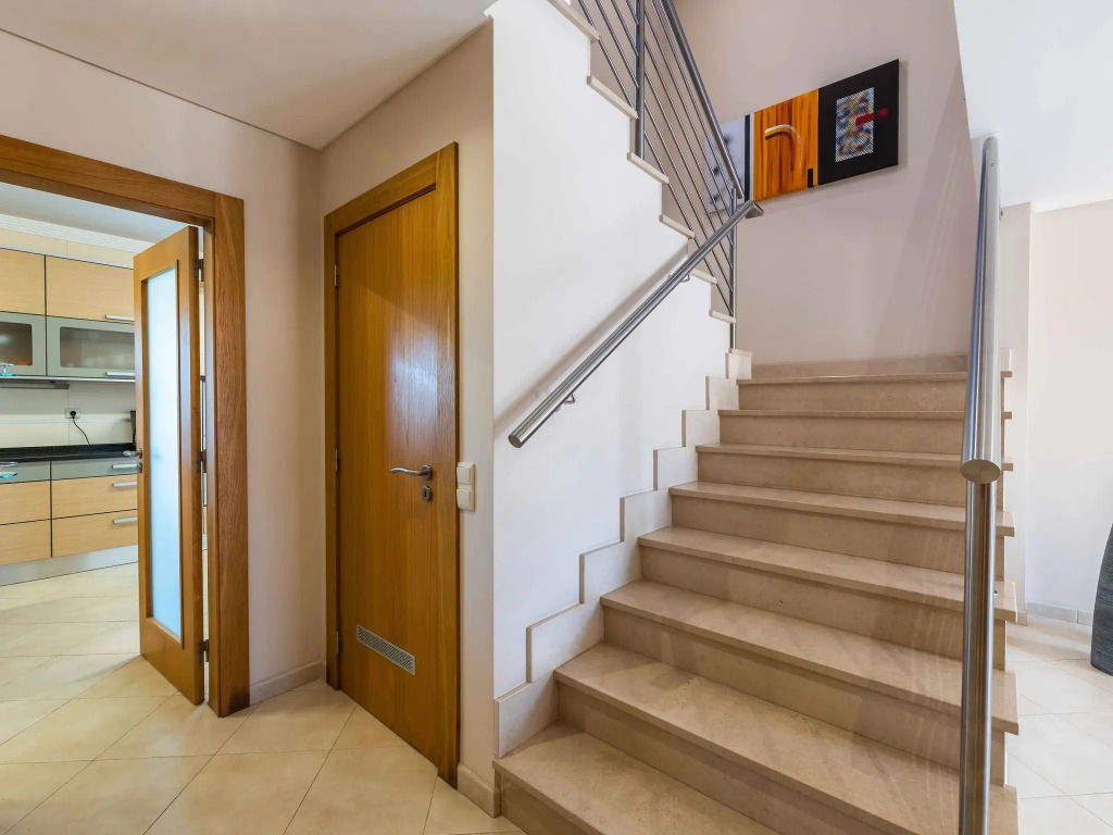 Spacious villa in Albufeira with private pool