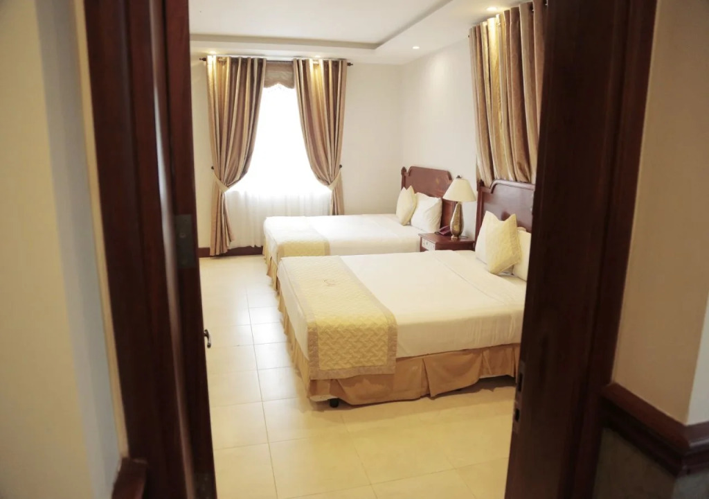 Lucky Hotel - Phu My Hung