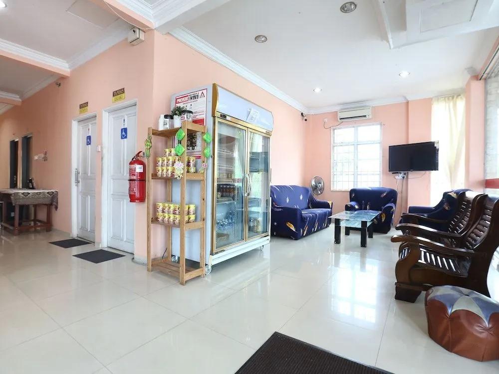 OYO 89556 Sa Villa Holiday Inn