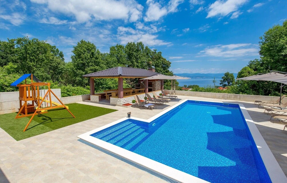 Amazing Apartment in Opric With Outdoor Swimming Pool, Wifi and 1 Bedrooms