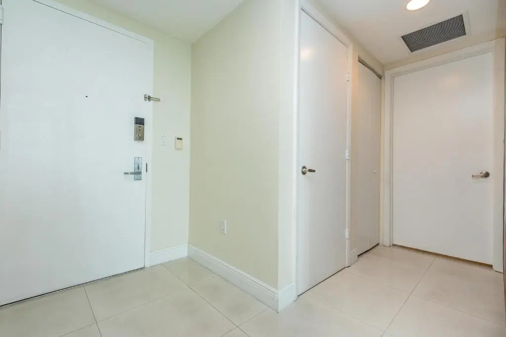 485 BRICKELL AVENUE - ICON Residence
