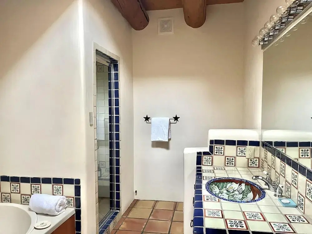 Hacienda Del Sol Historic B&B