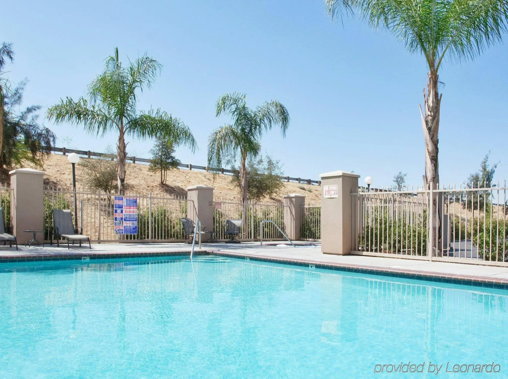 Holiday Inn Express & Suites Fresno River Park Hwy 41 by IHG