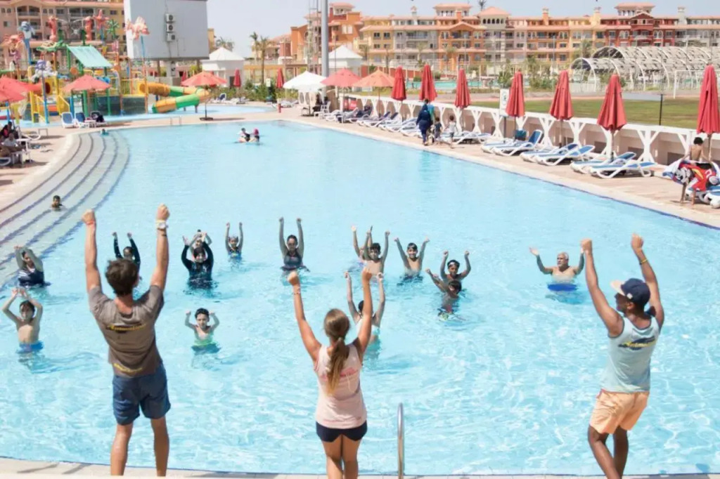 porto sharm 2 bed room and private garden-pool view
