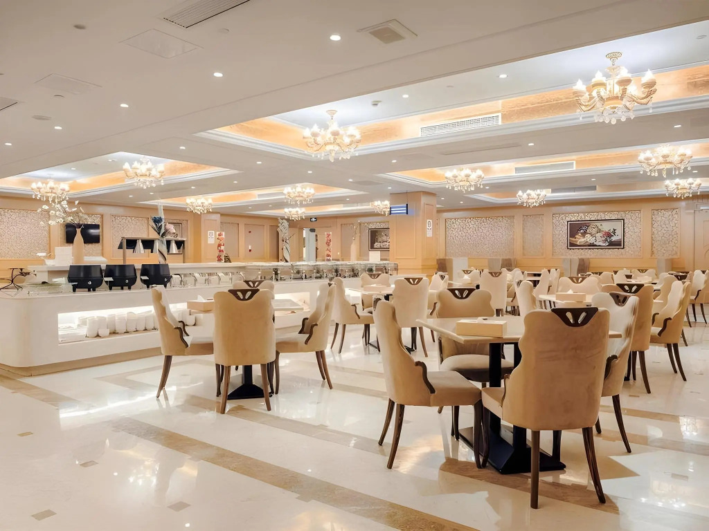 Vienna International Hotel Shanghai Pudong New District Dishui Lake Univeristy City