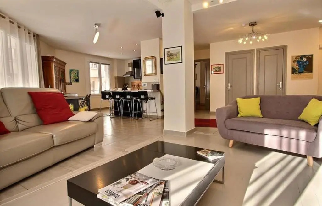 Superbe Appartement Parc Tête d'Or, 92 M2 , Parking