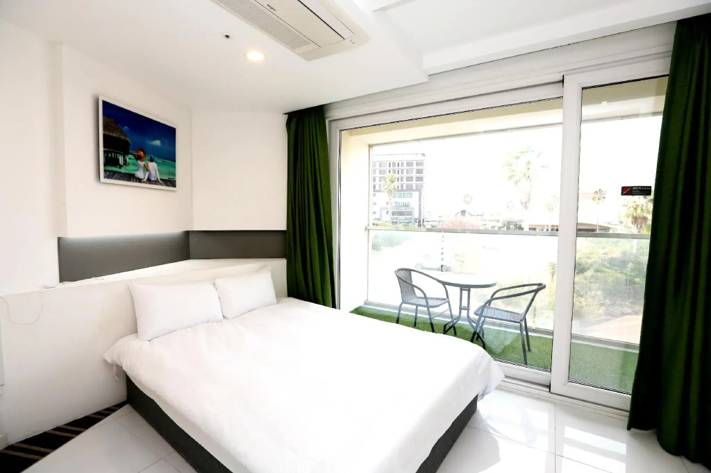 Hamdeok Beach Stay Jeju