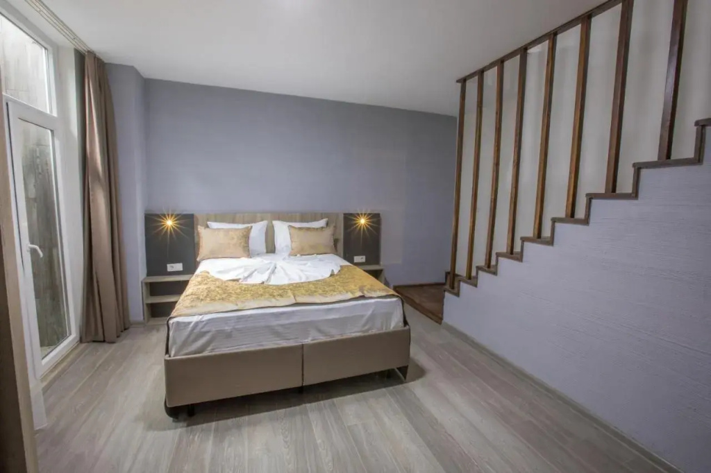 Elanis Suites