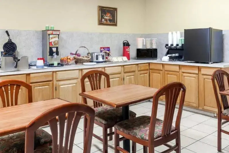 Deluxe Inn Denton