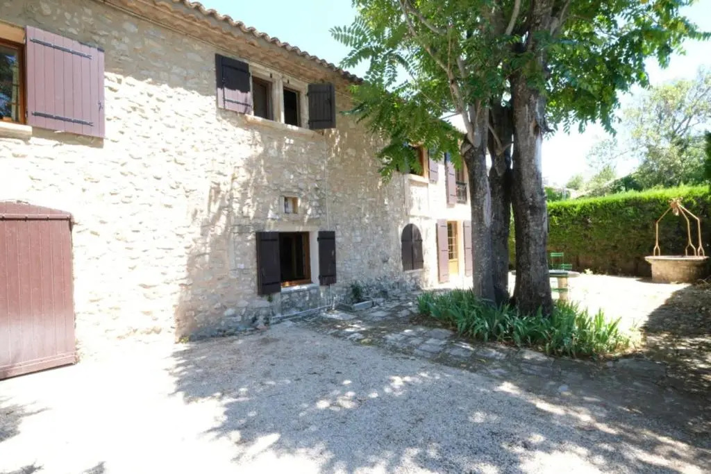 typical mas provençal with swimming pool in a small hamlet near mouriès in the alpilles in provence- 8 persons