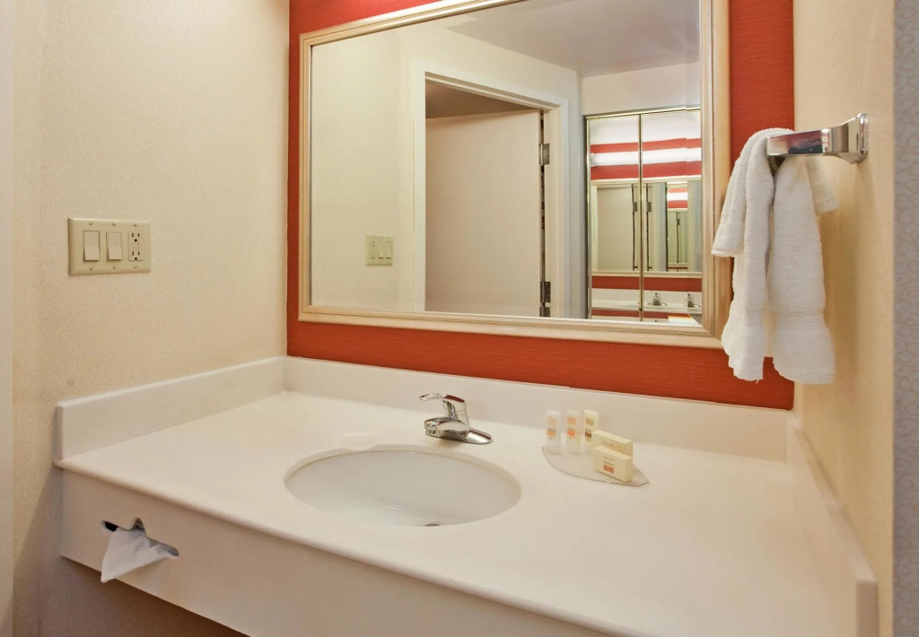 Courtyard by Marriott Toronto Markham