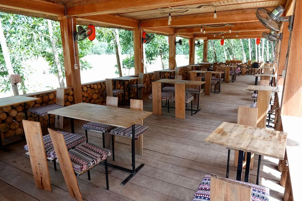 Nguyen Shack Retreat - Phong Nha