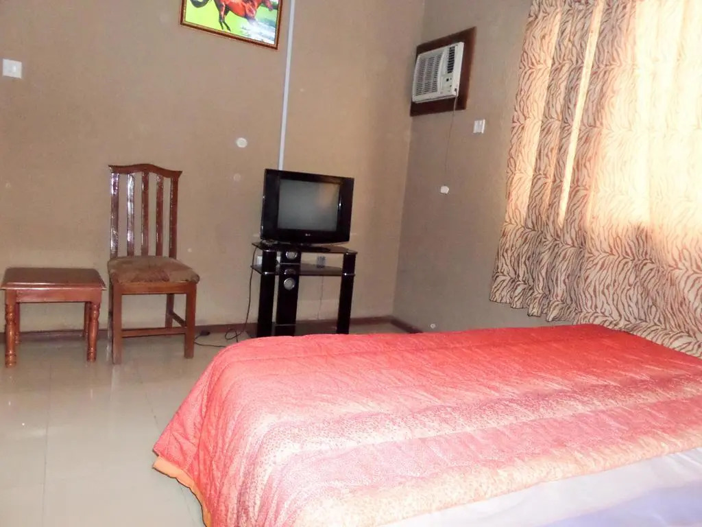 Dansaky Hotels & Suites