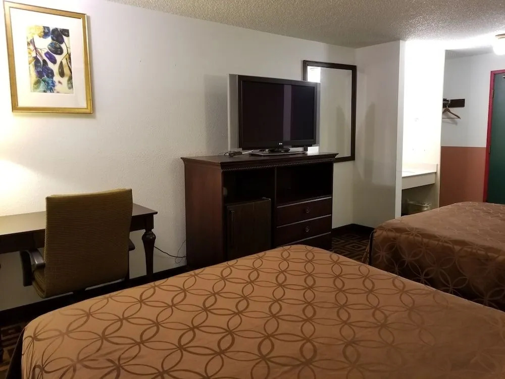 Sea-Tac Crest Motor Inn