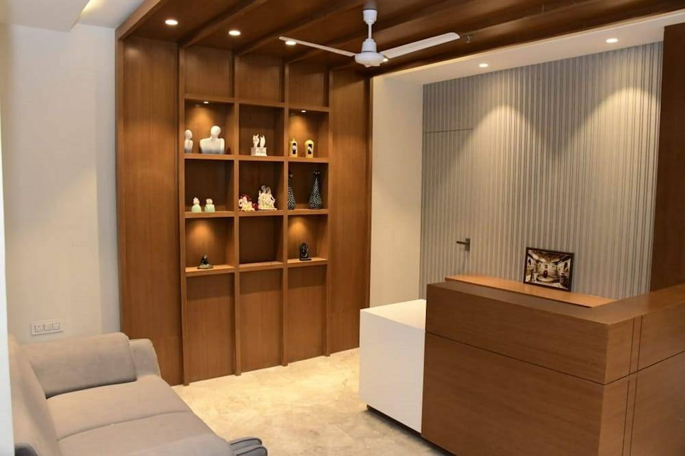 Varay Eco Hotel