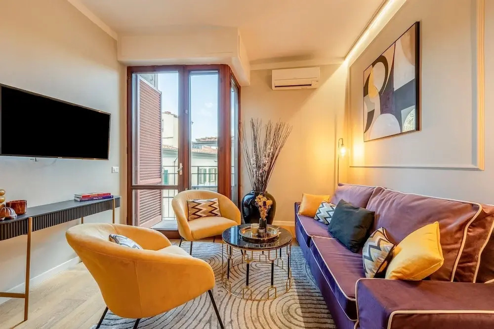 Central 3BD Apartment Near Teatro Verdi