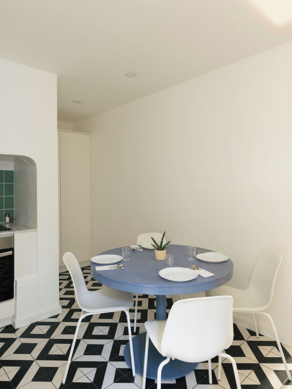 Esqina Apartments