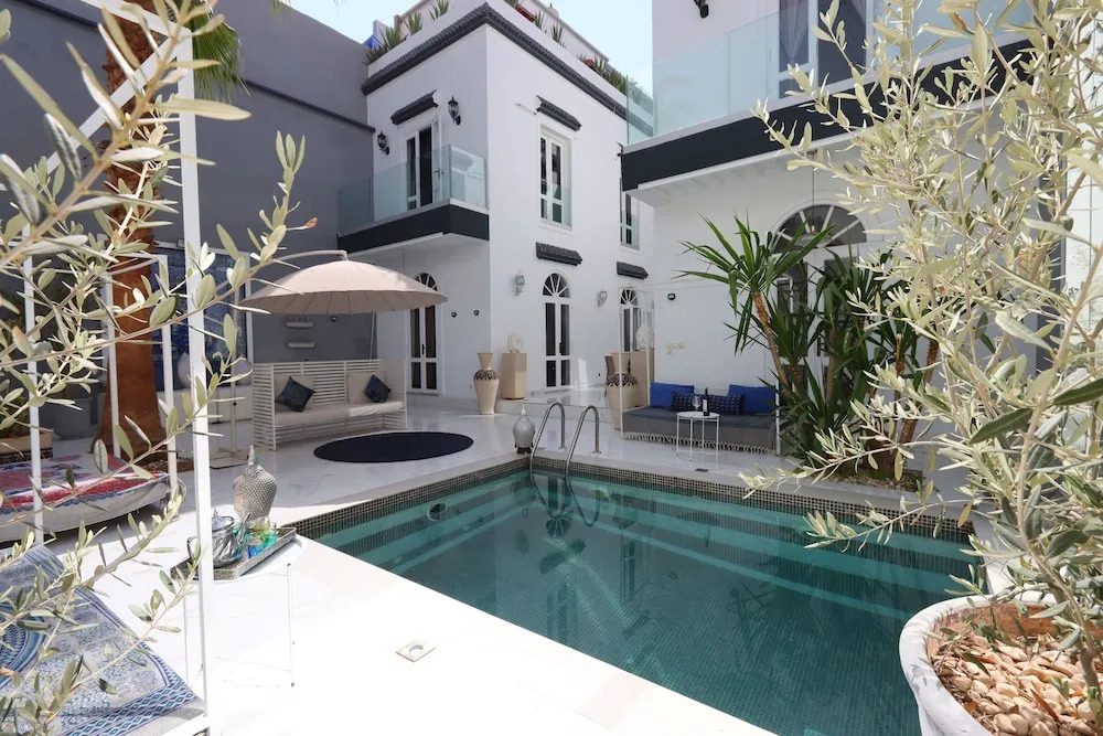 Riad DarHome & Pool