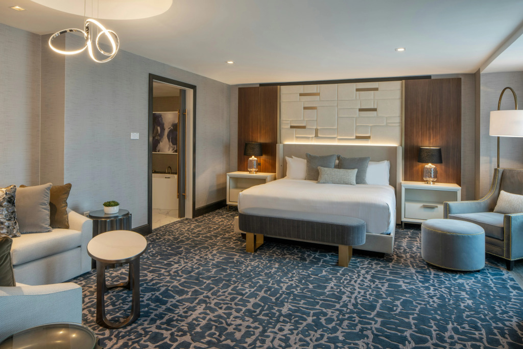 Live Casino & Hotel Louisiana, Curio Collection by Hilton