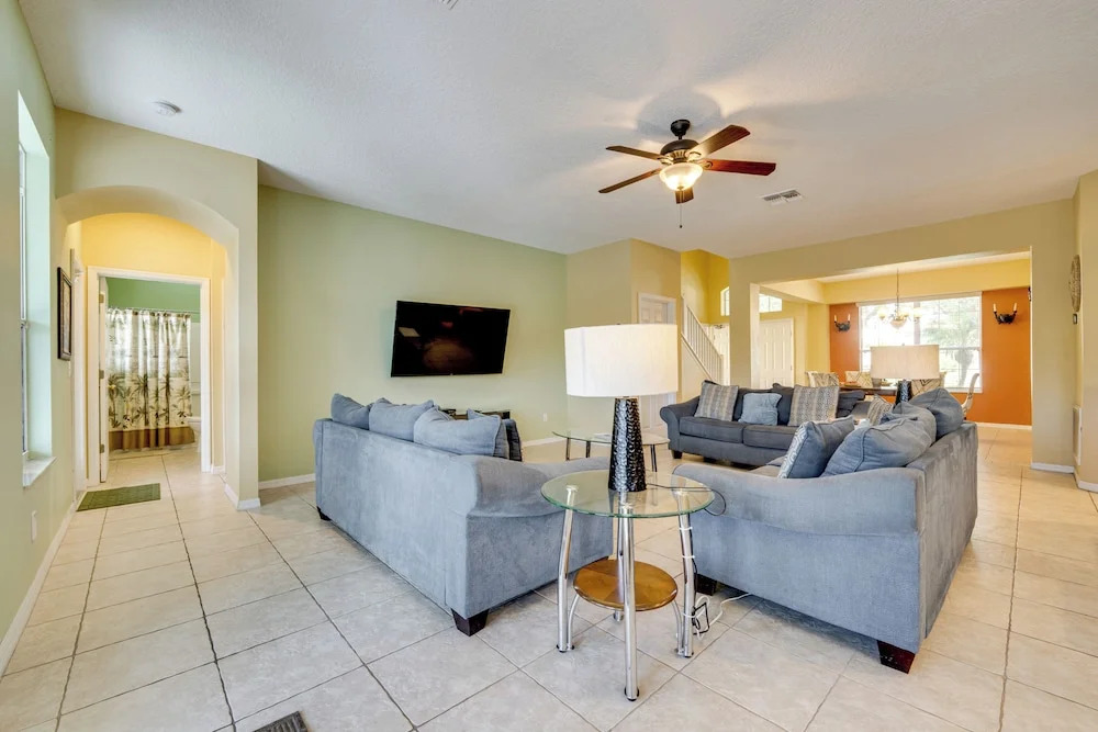 Spacious Kissimmee Family Home w/ Game Room & Pool