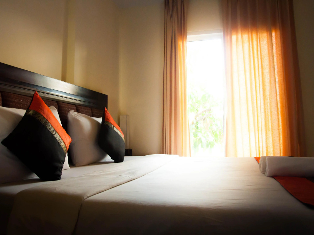 Pova Residence and Boutiques Resort