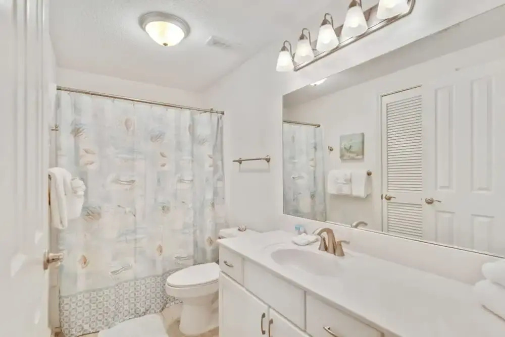 Palms 304 3rd Floor 3 BR 3 BA Corner-unit