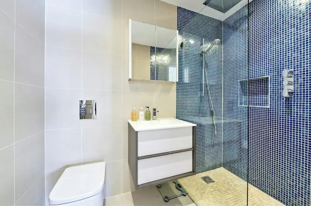 Spacious 3-bedroom Apartment in Earls Court