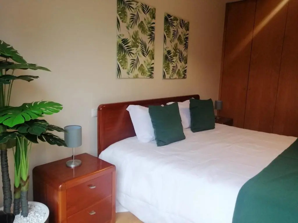 Lemon Tree Apartment