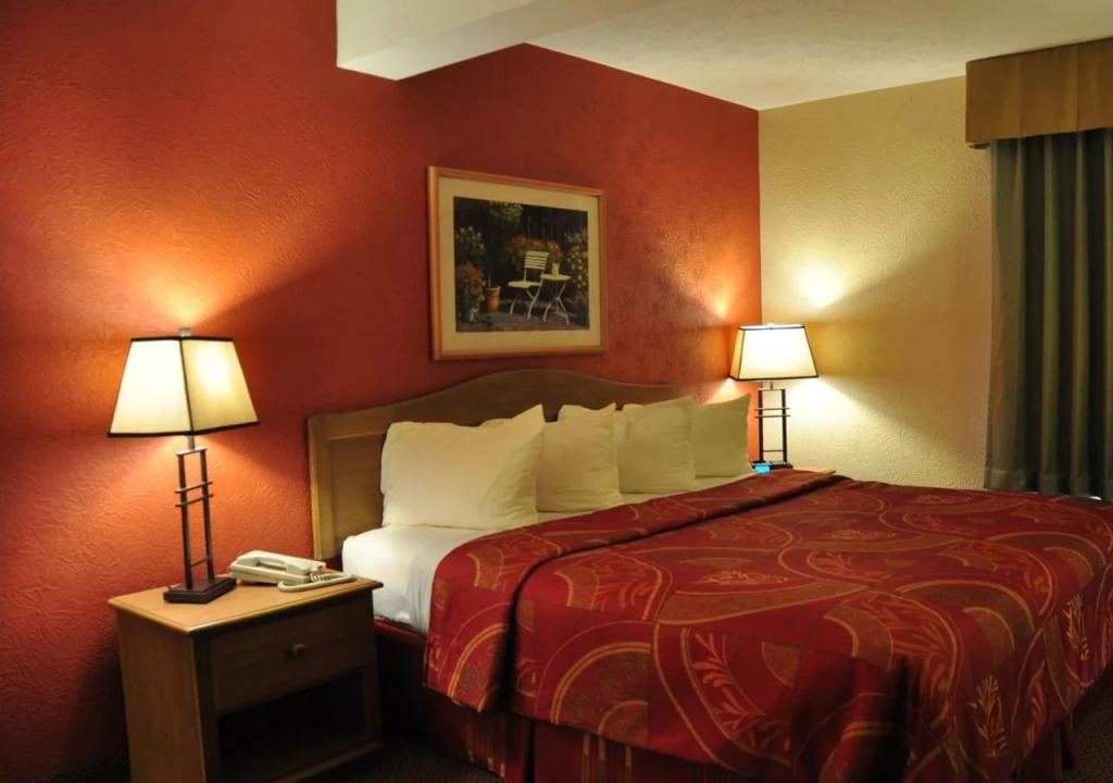 Best Western PLUS Caldwell Inn