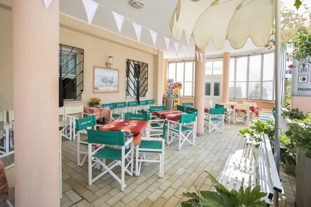 Hotel Eden
