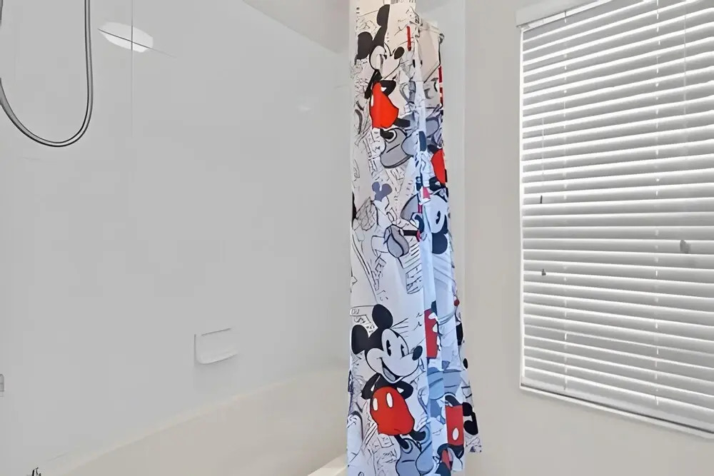 Windsor Hills 5BR 5min to Disney + Pool