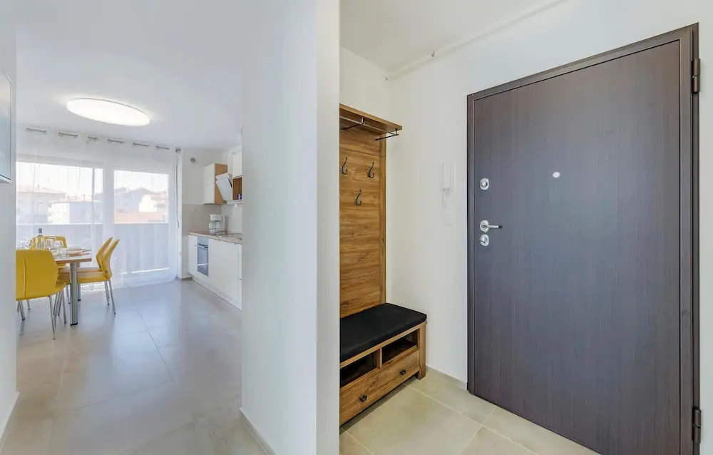 Awesome Apartment in Pula With Wifi and 2 Bedrooms