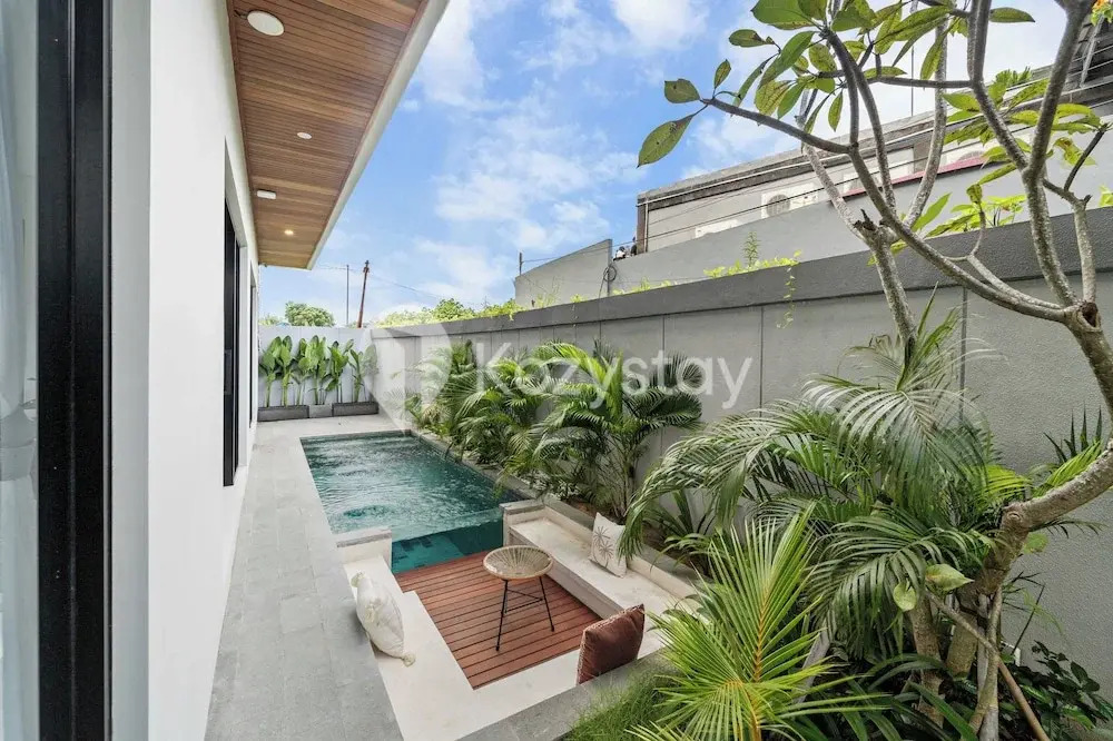 Kleio Villa by Kozystay - Canggu Hidden Gem