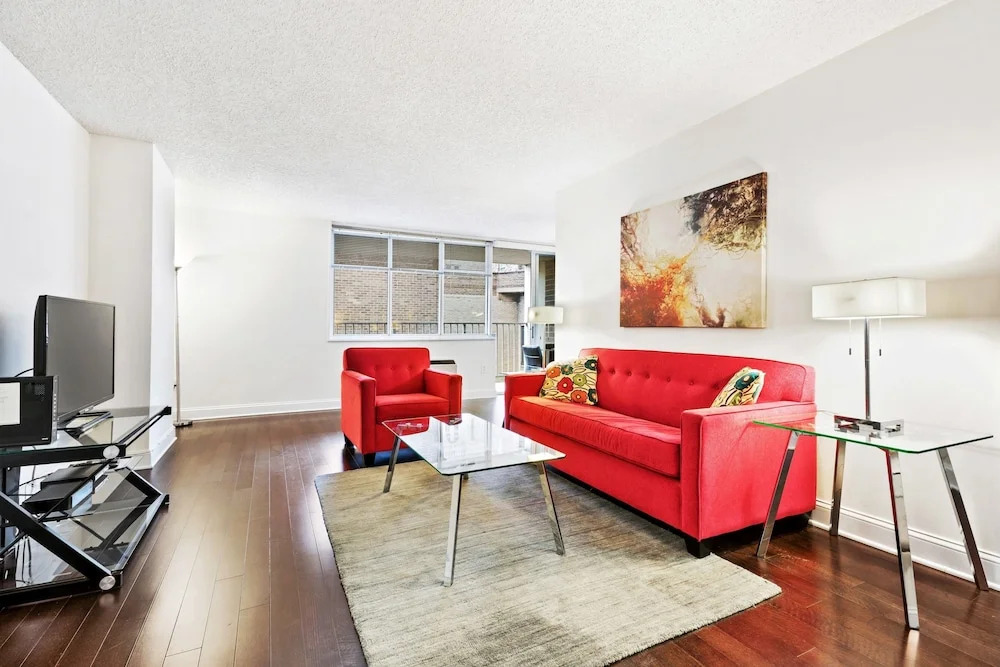 Bluebird Suites at Rittenhouse Square