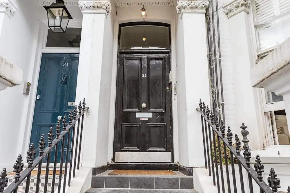 Charming Chelsea Flat
