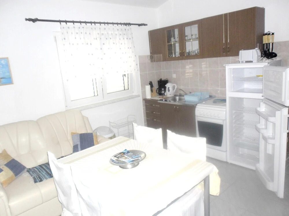 Apartment With one Bedroom in Banjol, With Wonderful sea View, Enclose