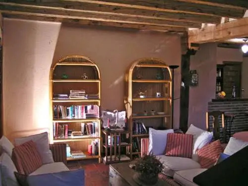 Hostal De Buen Amor
