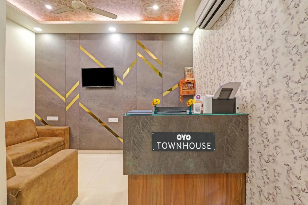 OYO Townhouse 1085 Hotel A Residency