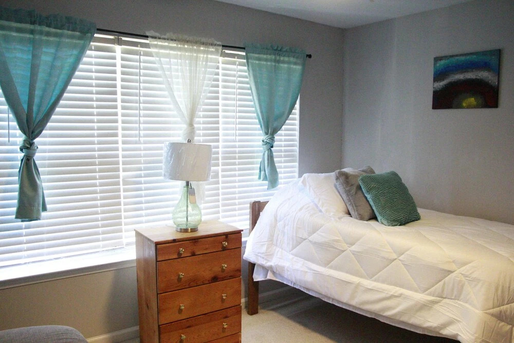 Modern, Stylish 3br Townhome In Raleigh! 3 Bedroom Townhouse by Redawning