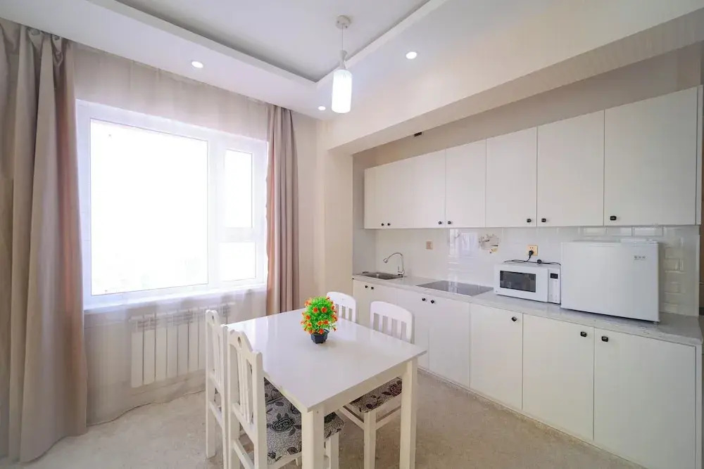 Eagle Town Service Apartment