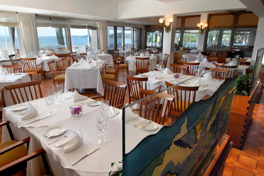 Hotel del Lago Golf & Art Resort