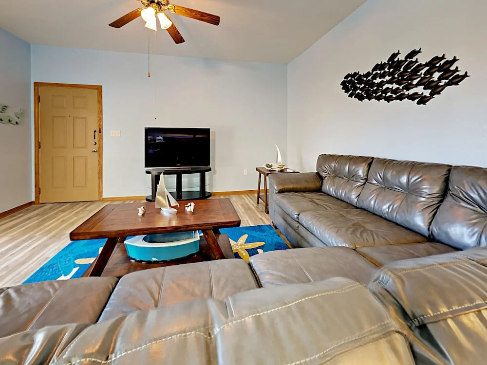 125 Georgia Ruth Condo Unit 204 3 Bedrooms 2 Bathrooms Condo