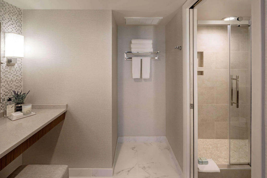 The Rushmore Hotel & Suites; BW Premier Collection