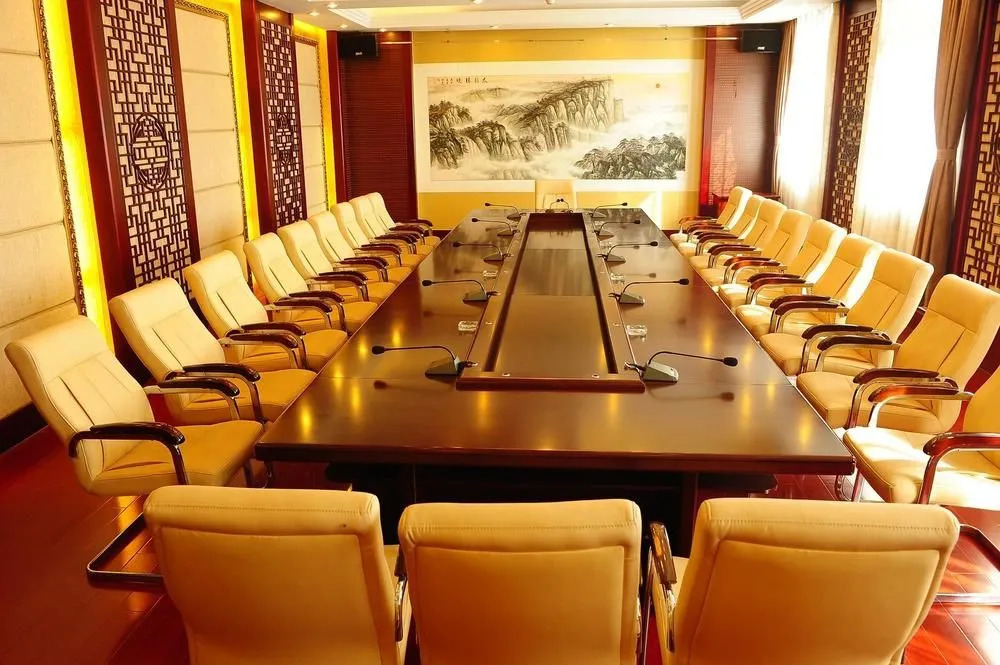 Fengcheng Hotel