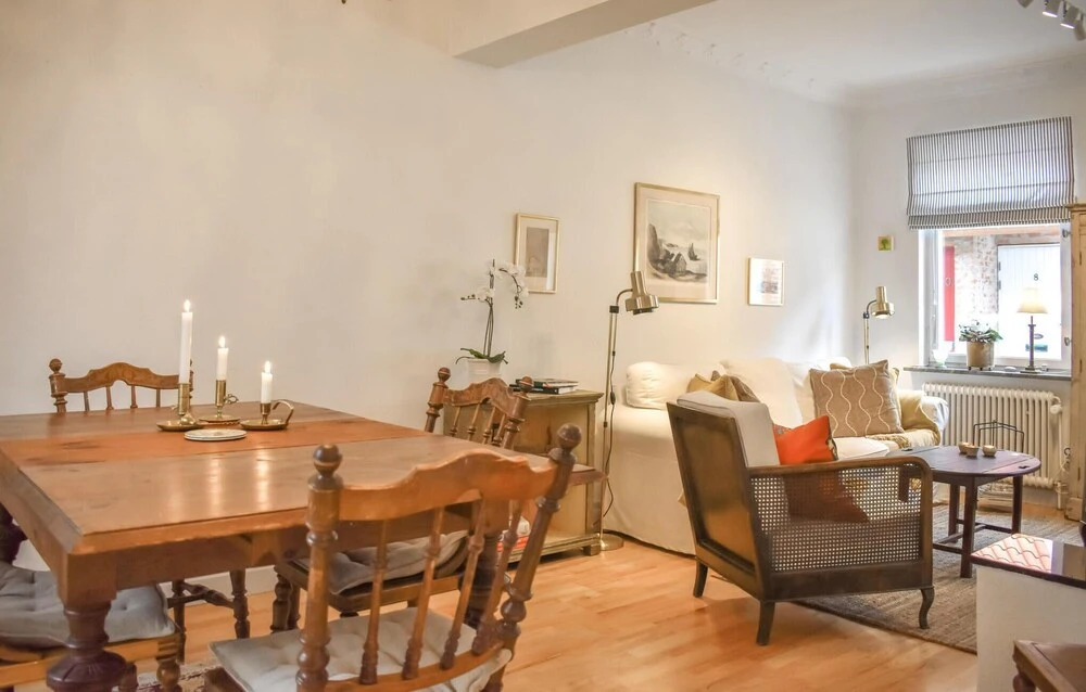 4 Bedroom Beautiful Home In Ystad