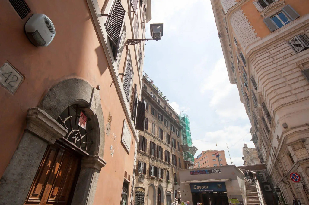 Monti Guest House - Affittacamere