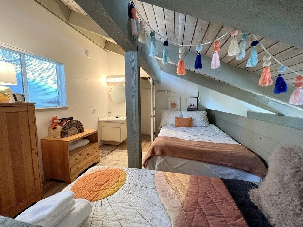 2 Bedrooms Standard Condos