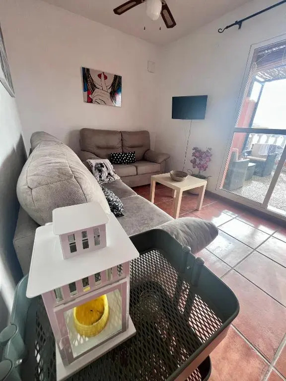 Apartamento Bamboleo con piscina -solo familias y parejas-