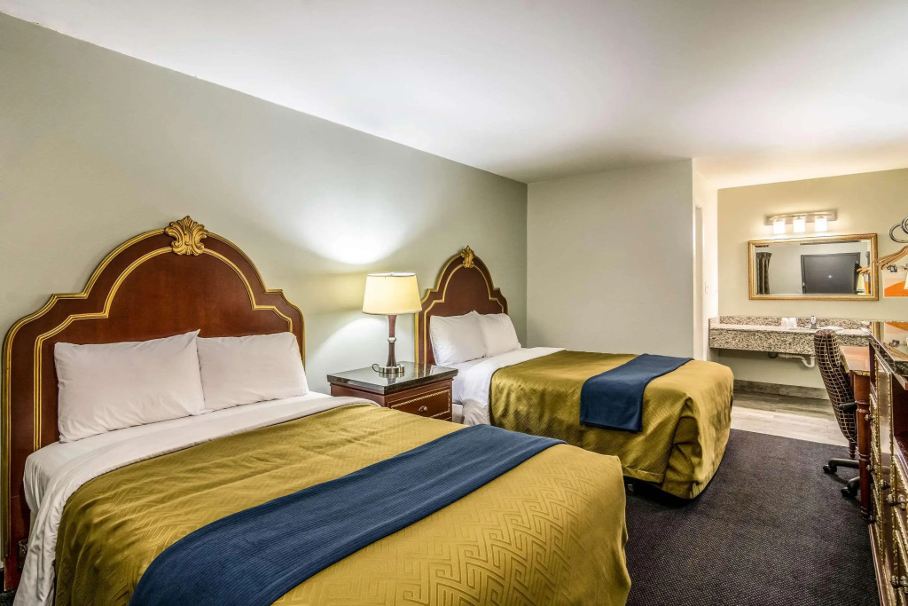Rodeway Inn Portage